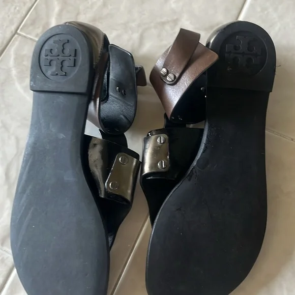 Tory Burch, Metallic and Brown Women's Gladiator style Sandals - Picture 3 of 3